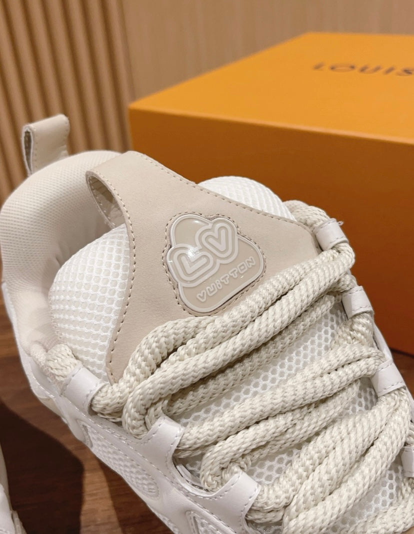 Louis Vuitton Skate (Beige / White)