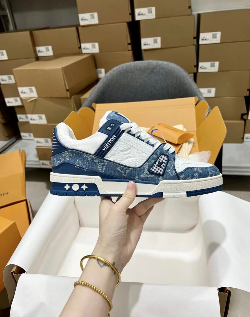 Louis Vuitton Trainer BLUE