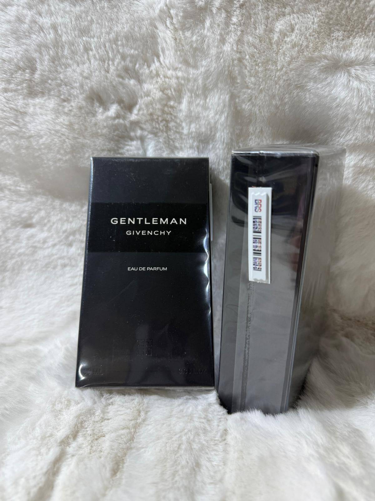 GENTLEMAN GIVENCHY