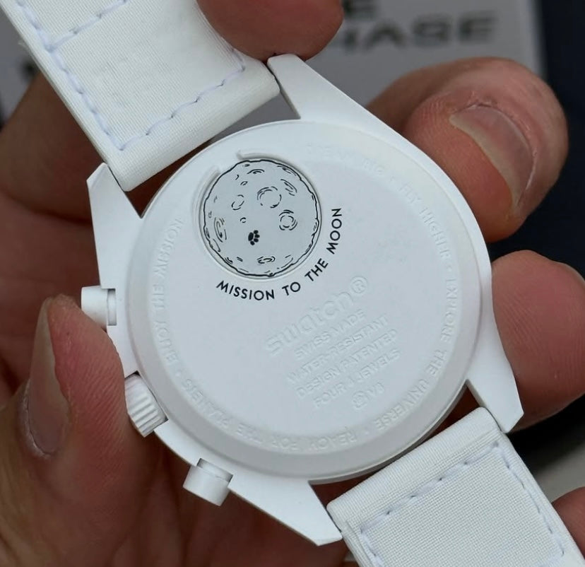 Omega X Swatch (snoopy bianco)