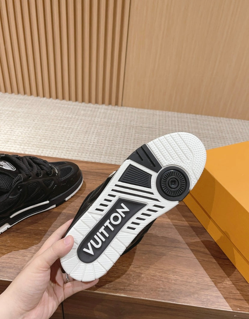 Louis Vuitton Skate BLACK